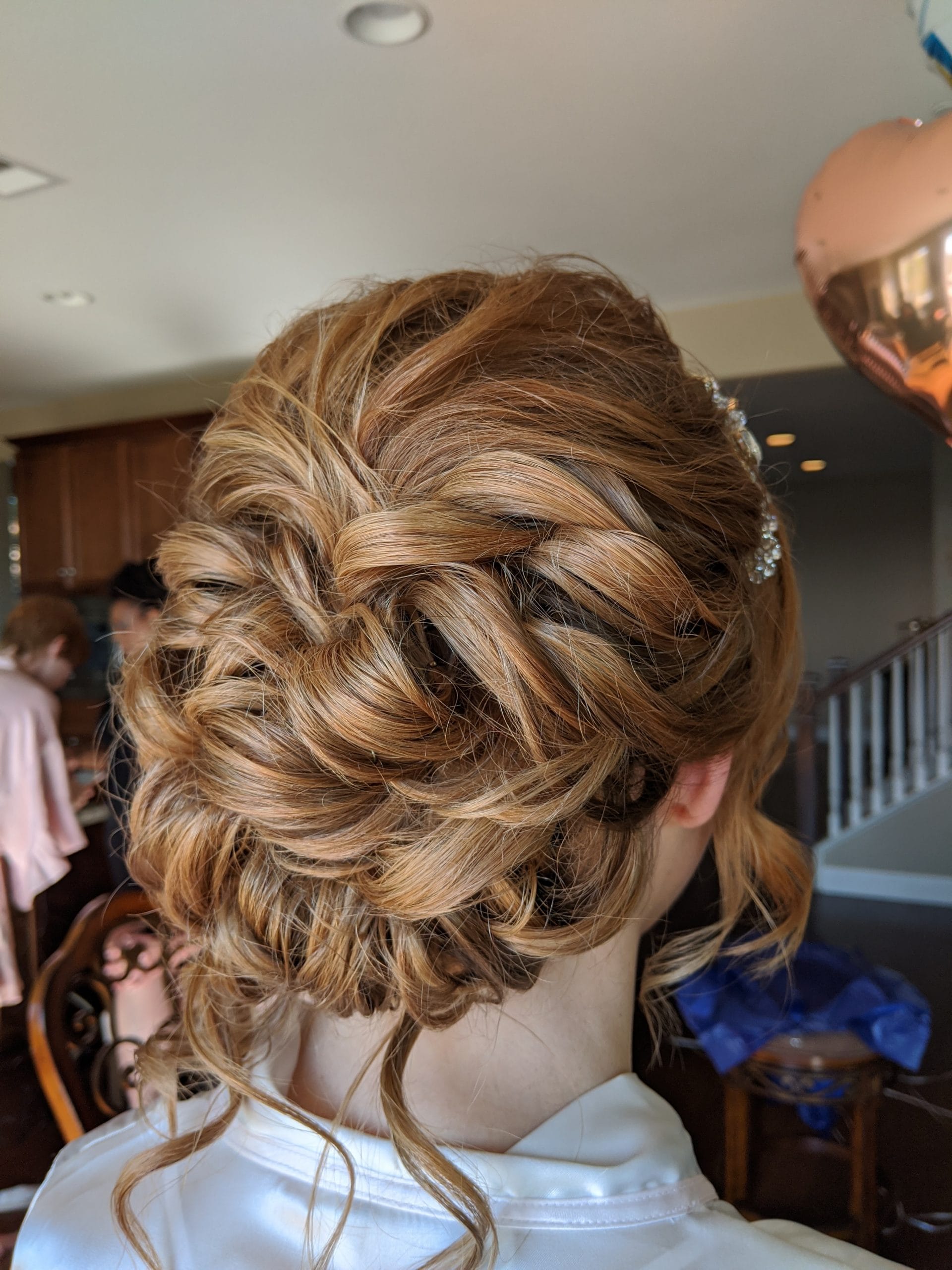 22textured-updo-bridal-hair